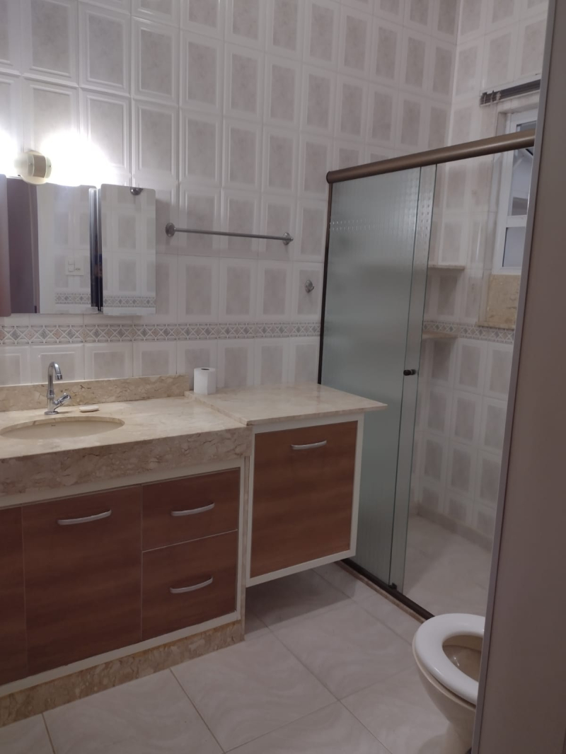 Apartamento para alugar com 2 quartos, 110m² - Foto 3